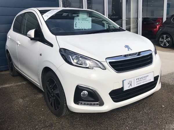 Peugeot  PURETECH ALLURE 5DR