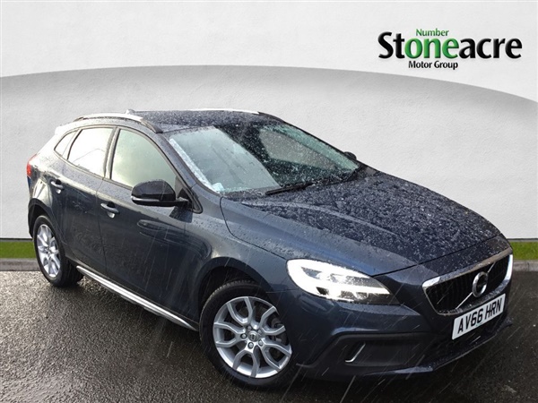 Volvo V40 T] Cross Country Pro 5dr