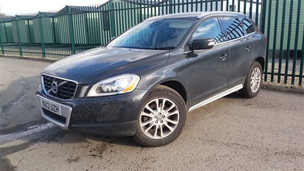 Volvo XC D4 SE LUX AWD 5d 161 BHP LEATHER PRIVACY