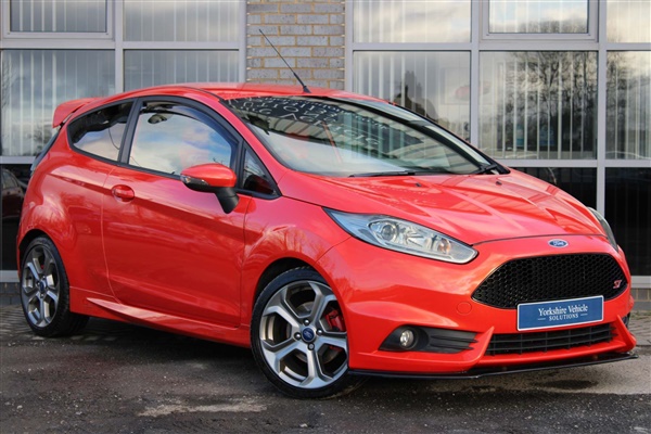 Ford Fiesta 1.6 EcoBoost ST-2 3dr