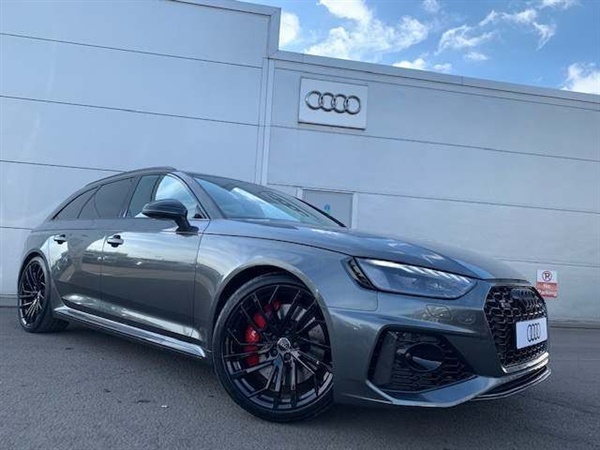 Audi RS4 2.9 TFSI V6 Carbon Black Avant Tiptronic quattro