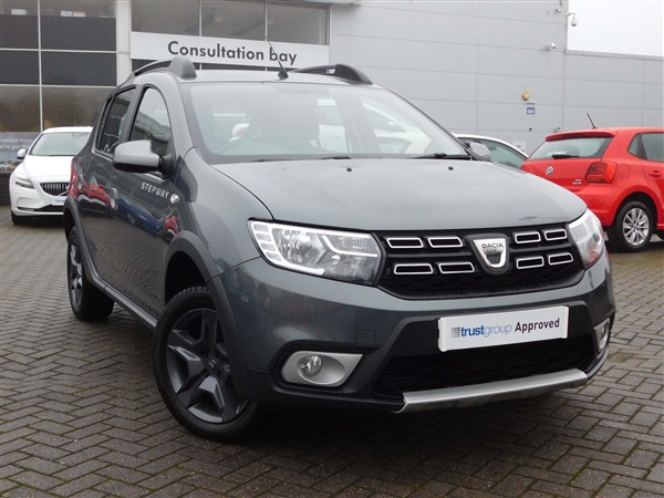 Dacia Sandero Stepway 0.9 TCe SE Summit Stepway (s/s) 5dr