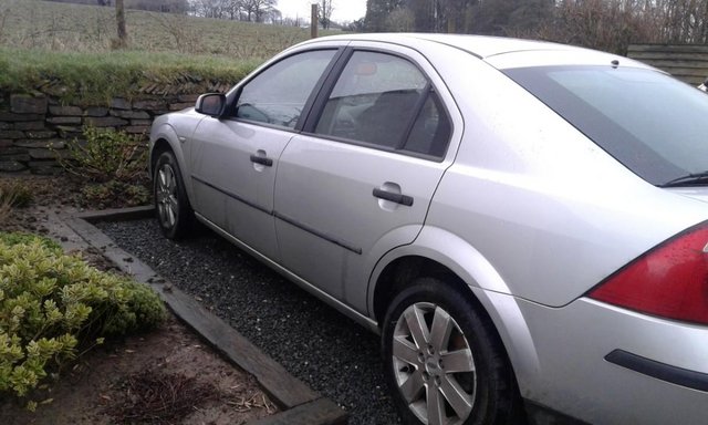 Ford Mondeo for spares or repair