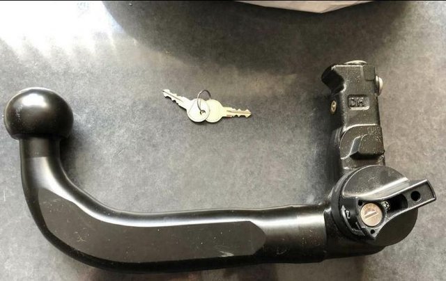 Land rover discovery sport detachable tow bar