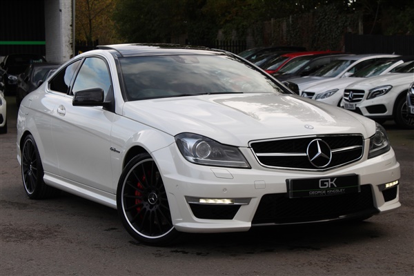 Mercedes-Benz C Class C63 AMG - PERFORMANCE PACKAGE- CARBON-