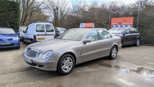 Mercedes-Benz E Class 2.1 E220 CDI Elegance 4dr Auto