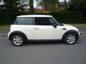 Mini Hatch  in Camberley | Friday-Ad