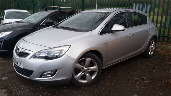 Vauxhall Astra 2.0 SRI CDTI 5d 157 BHP ALLOYS CRUISE CLIMATE