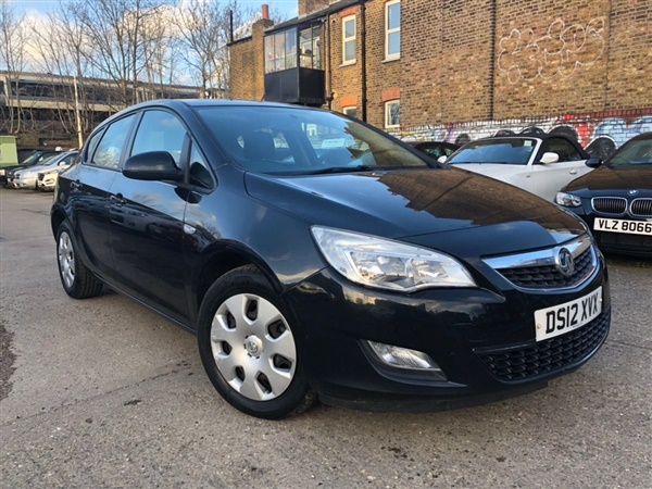Vauxhall Astra v Exclusiv 5dr