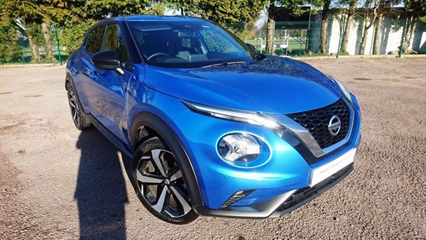 Nissan Juke 5-Door Hatchback Automatic