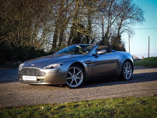 Aston Martin Vantage 4.3 V8 Roadster Sportshift 2dr Auto