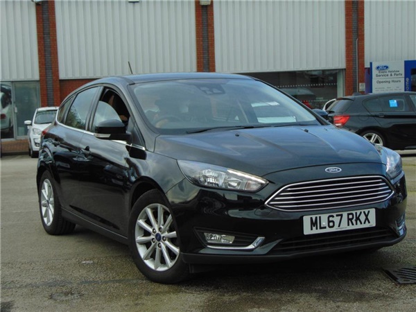 Ford Focus 1.0 EcoBoost 125 Titanium 5dr