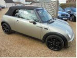 Mini Hatch One  in Bedford | Friday-Ad