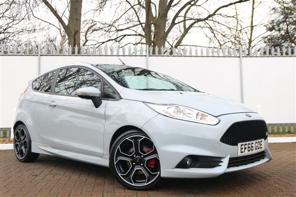 Ford Fiesta ST BHP] [Combined 47.9 MPG]