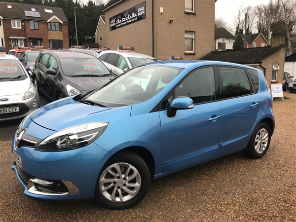 Renault Scenic 1.5 dCi Dynamique TomTom 5dr EDC