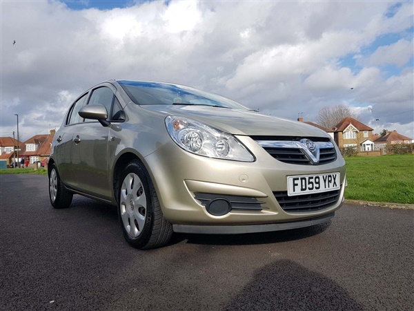 Vauxhall Corsa 1.4 i 16v Exclusiv 5dr Auto