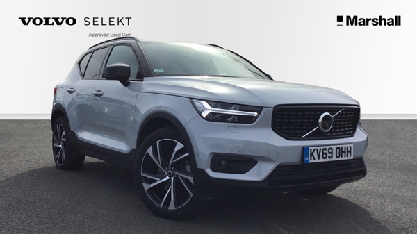 Volvo XC T4 R DESIGN Pro 5dr AWD Geartronic Auto