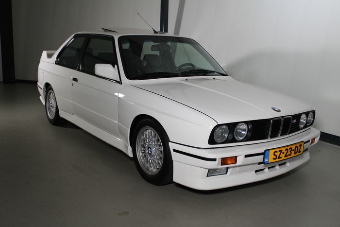 BMW - E30 M