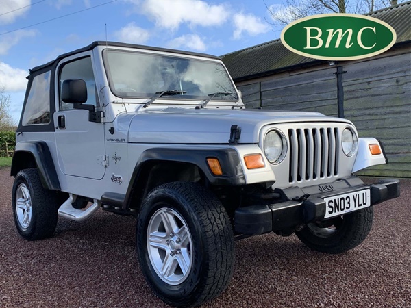 Jeep Wrangler 4.0 Grizzly Soft top 4x4 3dr