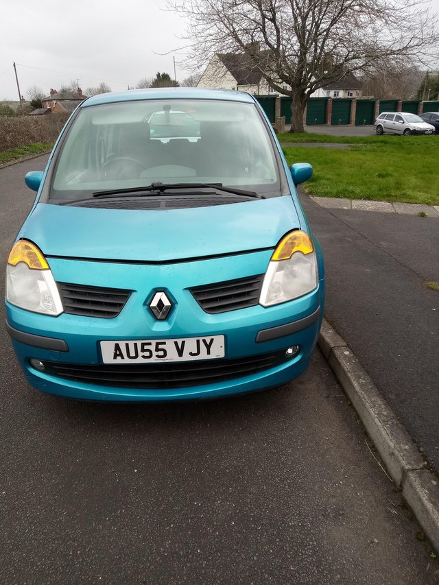 Renault Modus Automatic car.Or swap for mazda mx5.