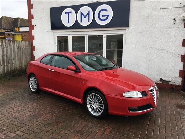Alfa Romeo GT 1.9 JTDm 16V Lusso **1 OWNER FROM NEW**