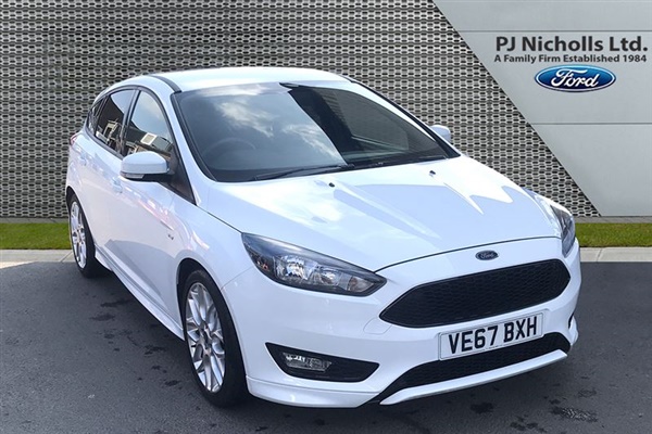 Ford Focus 1.0 EcoBoost 140 ST-Line Navigation 5dr Manual