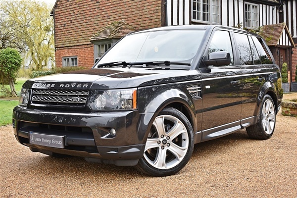 Land Rover Range Rover Sport SDV6 HSE BLACK Auto