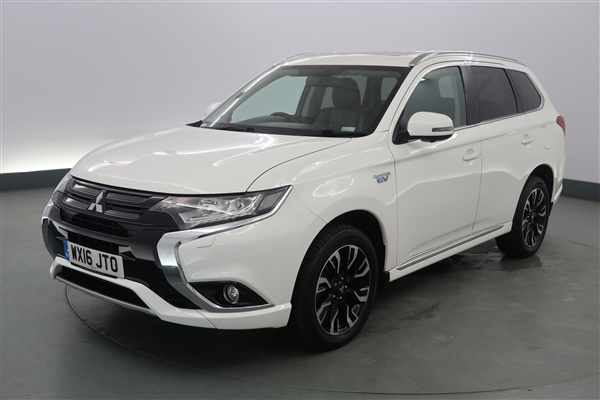 Mitsubishi Outlander 2.0 PHEV GX4h 5dr Auto REVERSE CAM -