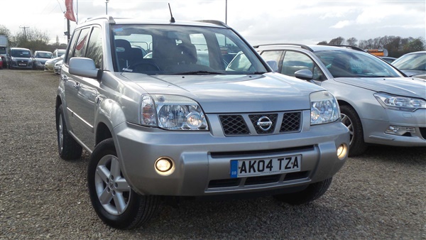 Nissan X-Trail 2.5 i Sport 5dr