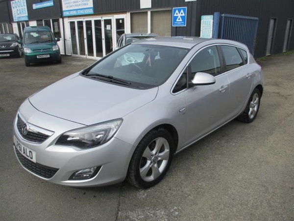 Vauxhall Astra 2.0 CDTi 16V ecoFLEX SRi [dr