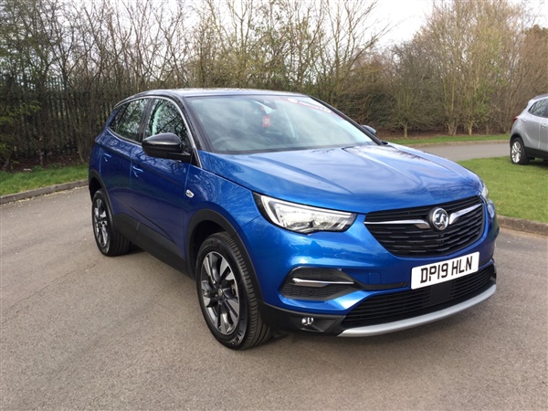 Vauxhall Grandland X 1.2 Turbo Sport Nav 5dr Auto [8 Speed]