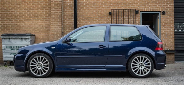 Volkswagen Golf R V6 4MOTION PETROL MANUAL INDIGO BLUE