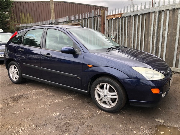 Ford Focus 1.8 Zetec 5dr