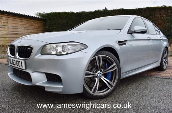 BMW 5 Series 4.4 M5 4DR AUTOMATIC