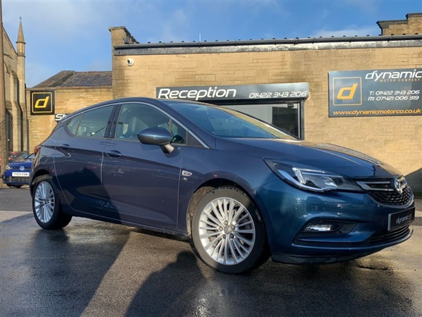 Vauxhall Astra 1.6 CDTi ecoFLEX Elite Nav Hatchback 5dr