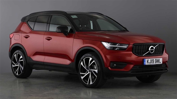 Volvo XC40 (Winter Plus Pack, Convenience Pack, Intellisafe