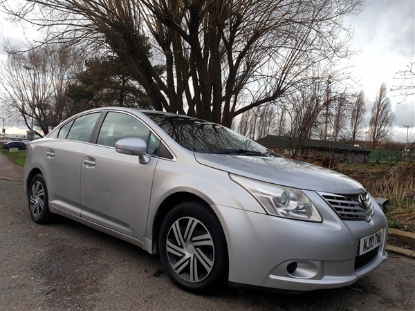 Toyota Avensis 2.0 D-4D T2 4dr *FULL SERVICE HISTORY* *2