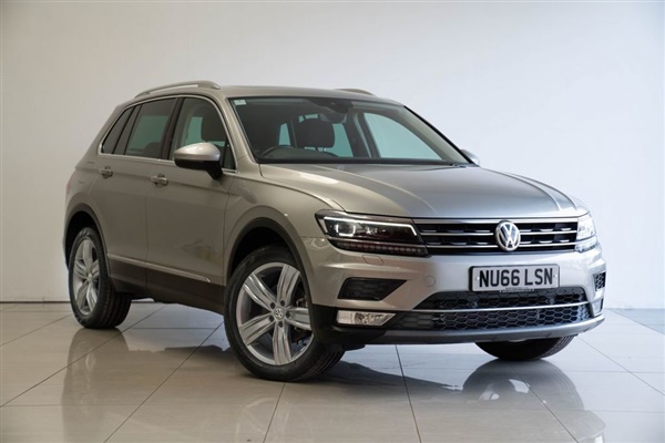 Volkswagen Tiguan 2.0 SEL TDI BMT 4MOTION DSG 5d 148 BHP