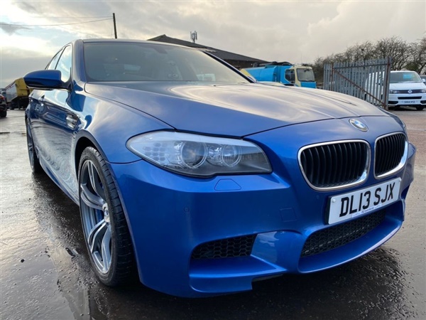 BMW M5 4.4 Saloon 4dr Petrol M DCT (232 g/km, 560 bhp) Auto