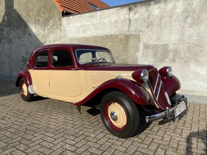 Citroën - Traction Avant 11B - 