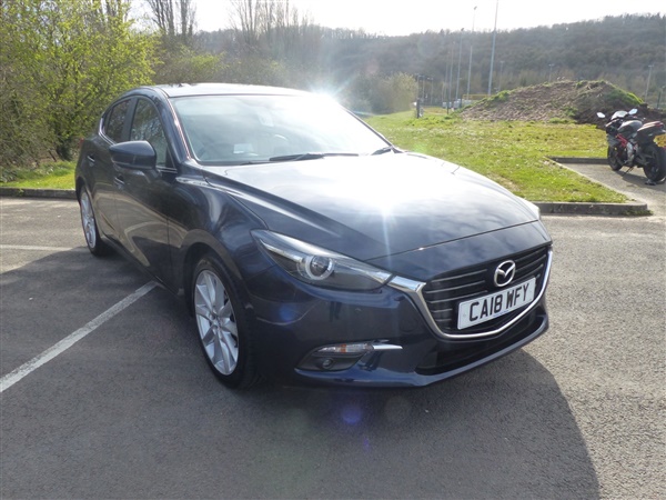 Mazda 3 2.0 Sport Nav 5dr with Stone Leather
