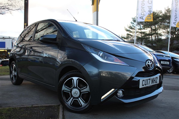 Toyota Aygo 1.0 VVT-i x-clusiv3 5dr