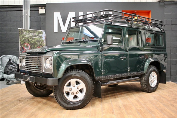 Land Rover Defender TDCi Utility 110 County