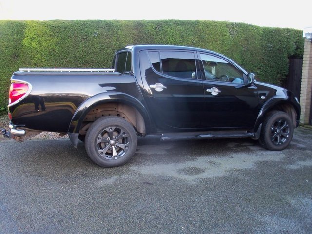 MITSUBISHI LWD BARBARIAN 4x4 Pickup, Automatic, Go