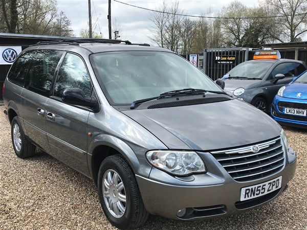 Chrysler Voyager 3.3 Automatic * SEVEN SEATER *