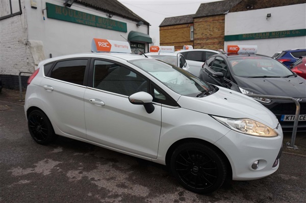 Ford Fiesta 1.4 TDCi DPF Titanium 5dr