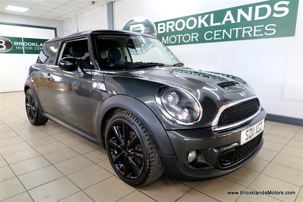 Mini Hatch 1.6 Cooper S dr [6X SERVICES & LEATHER]