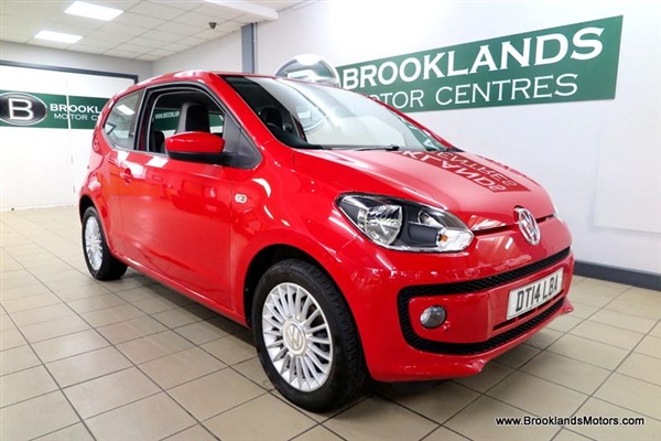 Volkswagen Up 1.0 High Up 3dr [5X SERVICES, HEATED SEATS &