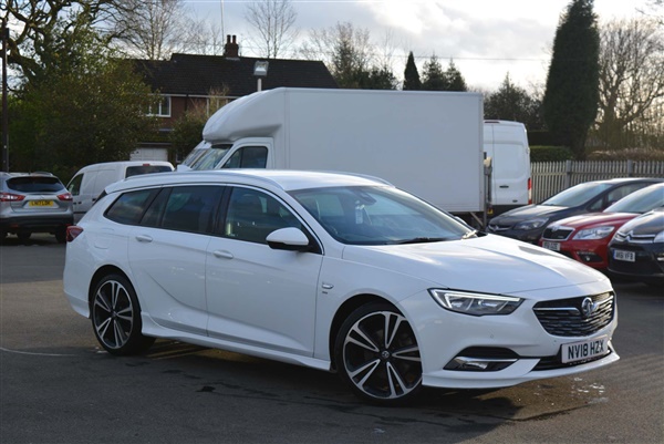 Vauxhall Insignia 2.0 Turbo D BlueInjection SRi VX Line Nav