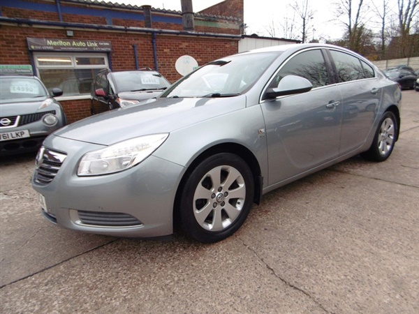 Vauxhall Insignia SE CDTI (PARKING SENSORS + HALF LEATHER